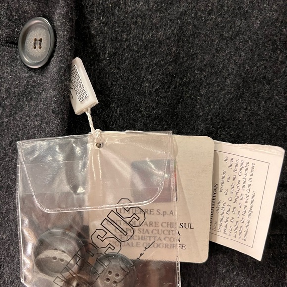 🌶️HOST PICK🌶️Mens Gianni Versus trench coat. Priced to sell! - Picture 3 of 5